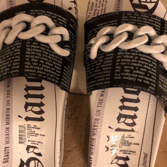 Stylish pool slippers - Picture 2 of 7